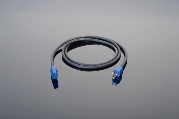 Cable de alimentacion de 3 clavijas.
