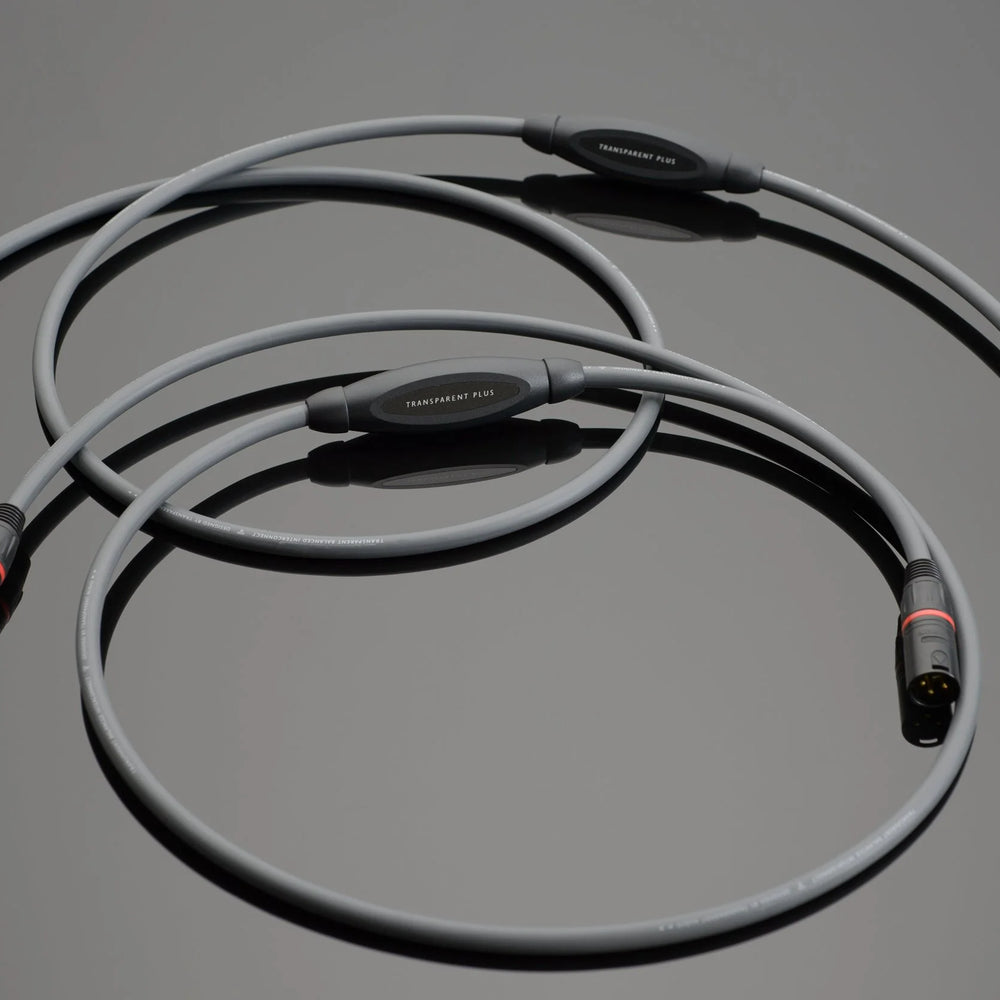 
                      
                        Cable de interconexion de señal de audio balanceada PLUS | Transparent Audio
                      
                    